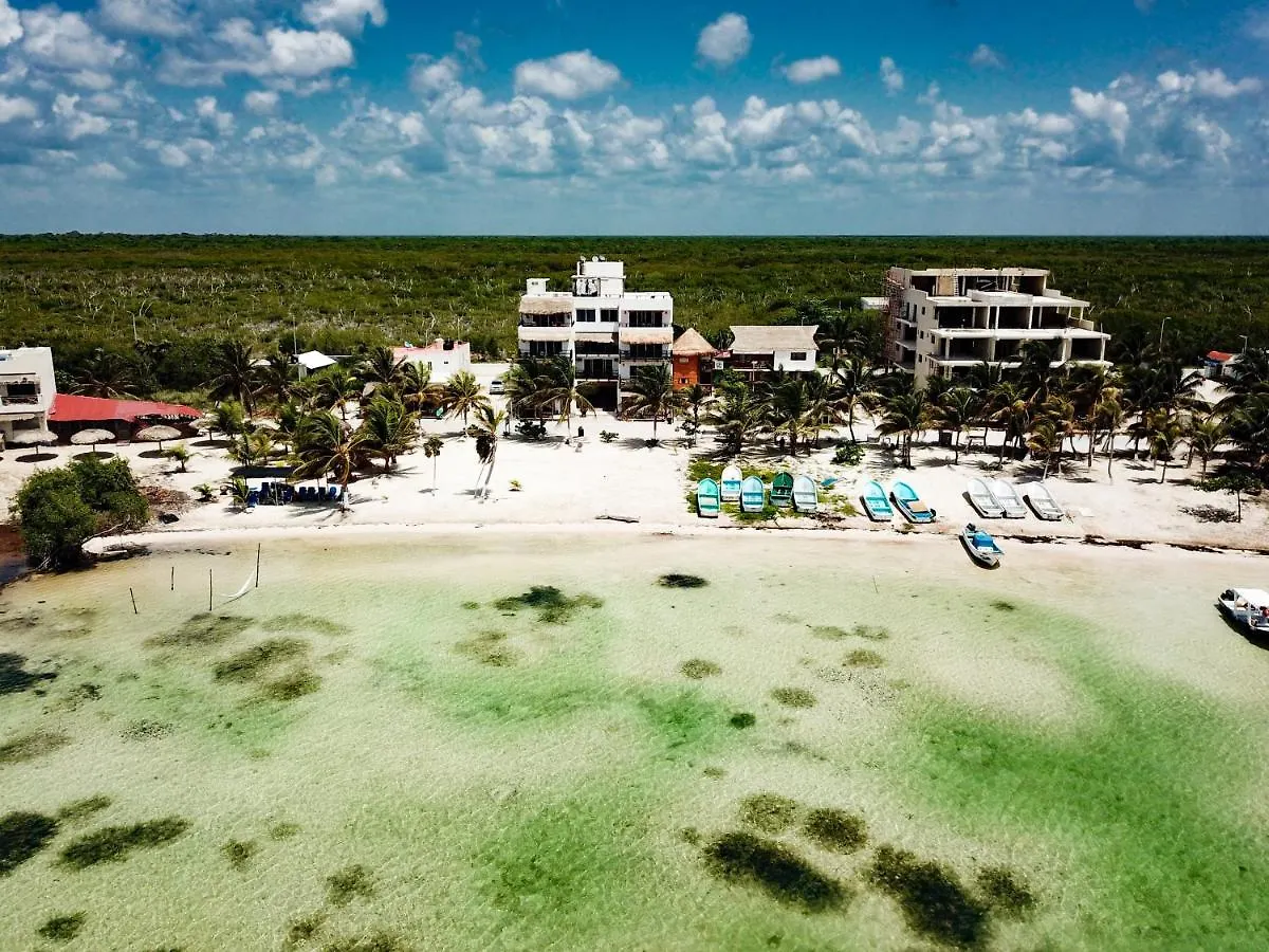 Caribe Dream Private Beach Mahahual Apartamento